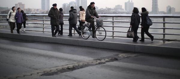 Moradores de Pyongyang (foto de arquivo) - Sputnik Brasil