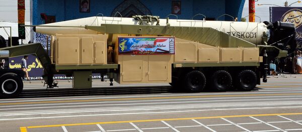 Novo míssil balístico do Irã Khoramshahr, 22 de setembro, 2017 - Sputnik Brasil