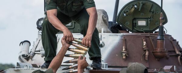 Soldados do exército da Venezuela - Sputnik Brasil