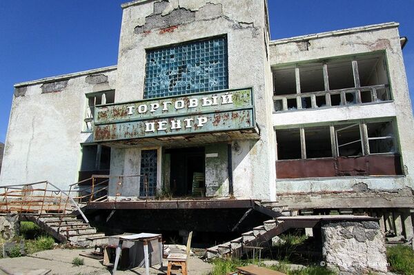 Centro comercial abandonado - Sputnik Brasil
