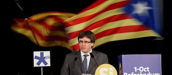 Chefe do governo da Catalunha, Carles Puigdemont - Sputnik Brasil