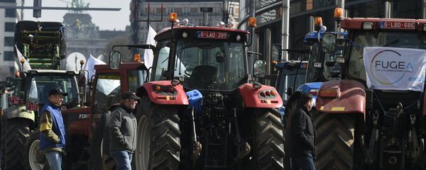 Lobby de agricultores de vários países da UE pressiona contra acordo com o Mercosul Lobby de agricultores de vários países da UE pressiona contra acordo com o Mercosul - Sputnik Brasil