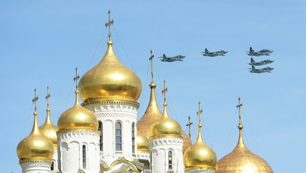 Caças Sukhoi Su-25SM Frogfoot sobrevoarão Moscou no dia 9 de maio - Sputnik Brasil