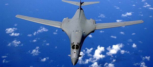 Bombardeiro B-1B da Força Aérea dos EUA - Sputnik Brasil