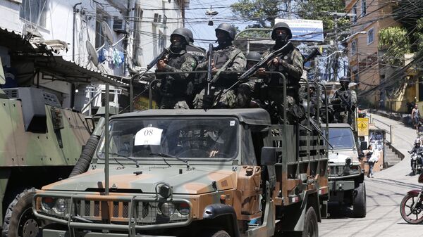 Exército na Rocinha, favela da Zona Sul do Rio de Janeiro (RJ) - Sputnik Brasil