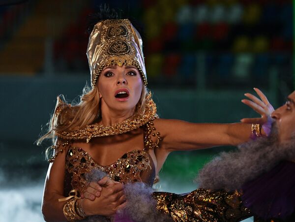 A patinadora russa Tatiana Navka no papel de Ludmila durante os ensaios do espetáculo sobre o gelo Ruslan e Ludmila - Sputnik Brasil