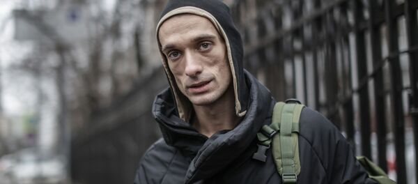 Artista opositor russo Pyotr Pavlensky, foto de arquivo - Sputnik Brasil