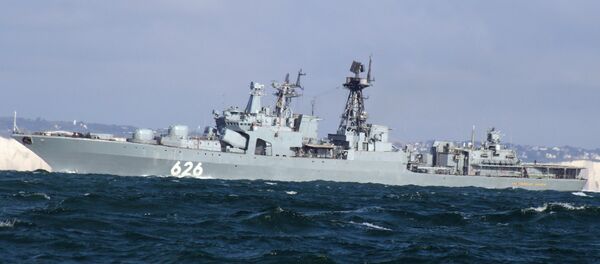Grupo de navios da Frota do Norte passando pelo canal da Mancha - Sputnik Brasil