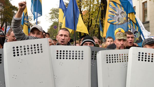 Protestos em Kiev, Ucrânia - Sputnik Brasil