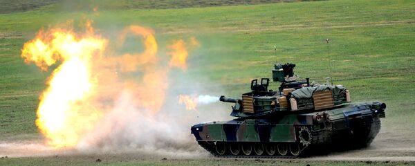 O tanque M1A2 Abrams durante os exercícios conjuntos Parceiro Nobre 2016, arredores de Tbilisi - Sputnik Brasil
