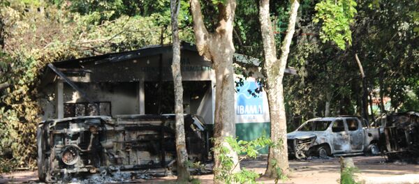 Prédios do Ibama e do ICMBio são incendiados após operação contra garimpo em Humaitá (AM) Prédios do Ibama e do ICMBio são incendiados após operação contra garimpo em Humaitá (AM) - Sputnik Brasil