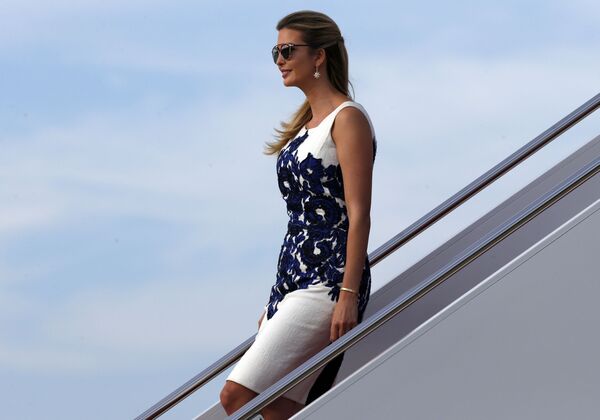Ivanka Trump chega à base aérea em Maryland, 30 de agosto de 2017 - Sputnik Brasil