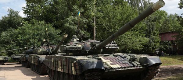 Tanques T-72 do exército ucraniano, foto de arquivo - Sputnik Brasil