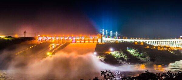 Governo pretende arrecadar R$ 20 bi com a venda da Eletrobras - Sputnik Brasil