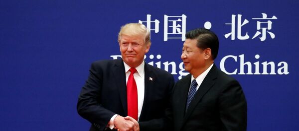 O presidente dos EUA, Donald Trump, e seu homólogo chinês, Xi Jinping - Sputnik Brasil