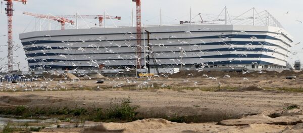 Costrução do estádio em Kaliningrado, 2 de outubro de 2017 - Sputnik Brasil