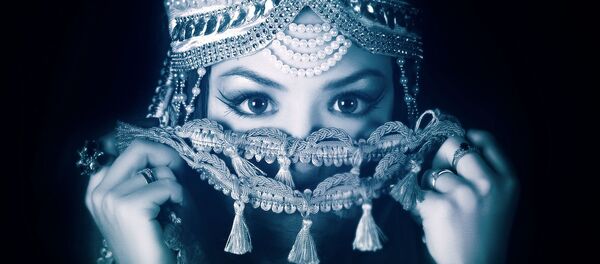 Uma jovem oriental (imagem ilustativa) - Sputnik Brasil