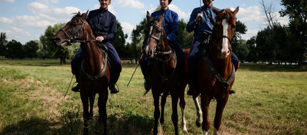 Os cossacos da região de Don, na stanitsa Starocherkasskaya - Sputnik Brasil