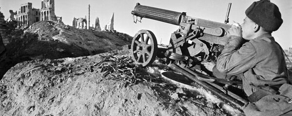 Metralhador Pchelnetsov ataca o inimigo na região de Stalingrado (foto de arquivo) - Sputnik Brasil