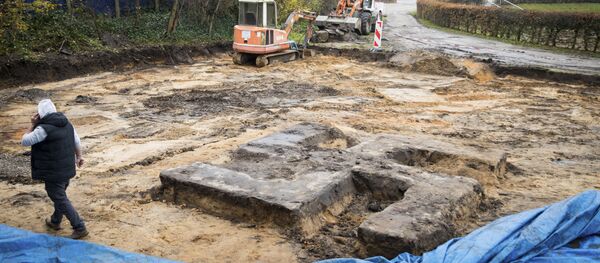 Suástica gigante foi encontrada durante reforma em estádio de Hamburgo, na Alemanha - Sputnik Brasil