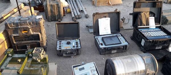 Armazéns de armas de terroristas encontrados em Deir ez-Zor - Sputnik Brasil