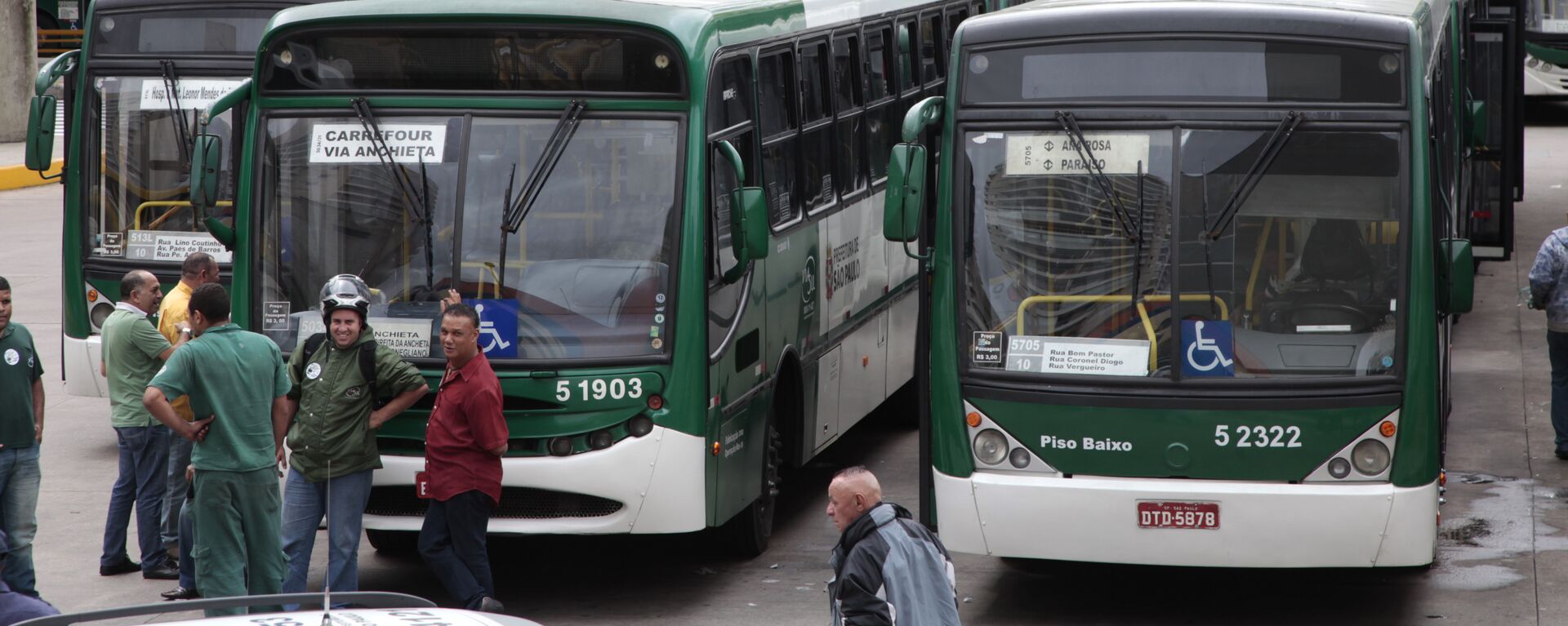 Motoristas de ônibus anunciam paralisação em São Paulo  - Sputnik Brasil, 1920, 02.01.2026