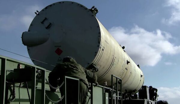 Novo sistema de defesa antimíssil russo é projetado para 'blindar' Moscou - Sputnik Brasil