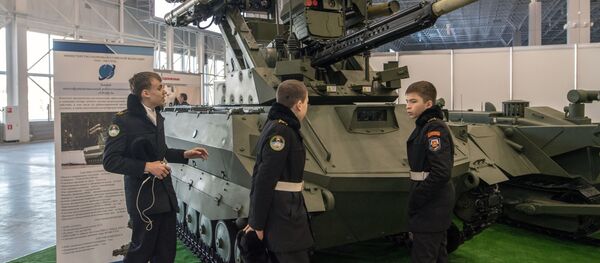 Robô de reconhecimento e combate russo Uran-9 (foto de arquivo) - Sputnik Brasil