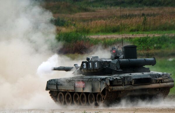 Tanque de fabricação russa T-80U Tanque de fabricação russa T-80U - Sputnik Brasil