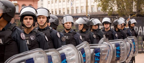 Policiais argentinos - Sputnik Brasil