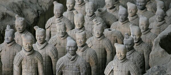 Exército de terracota no museu nos arredores de Xian, China - Sputnik Brasil