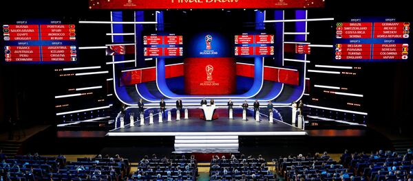 Sorteio da fase de grupos da Copa do Mundo Rússia 2018 Sorteio da fase de grupos da Copa do Mundo Rússia 2018 - Sputnik Brasil