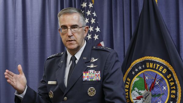 General norte-americano John Hyten, chefe do Comando Estratégico das Forças Armadas dos EUA - Sputnik Brasil